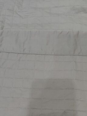 Hotel Collection White and Black Luxury Quilted Bedding Set Of One Darker Color